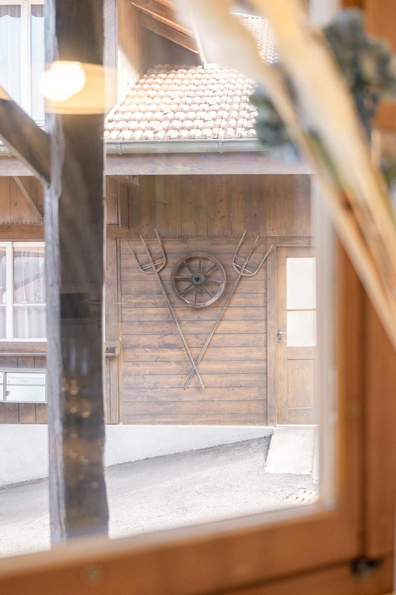 Skandi Mit Seesicht Nahe Interlaken Appartement *