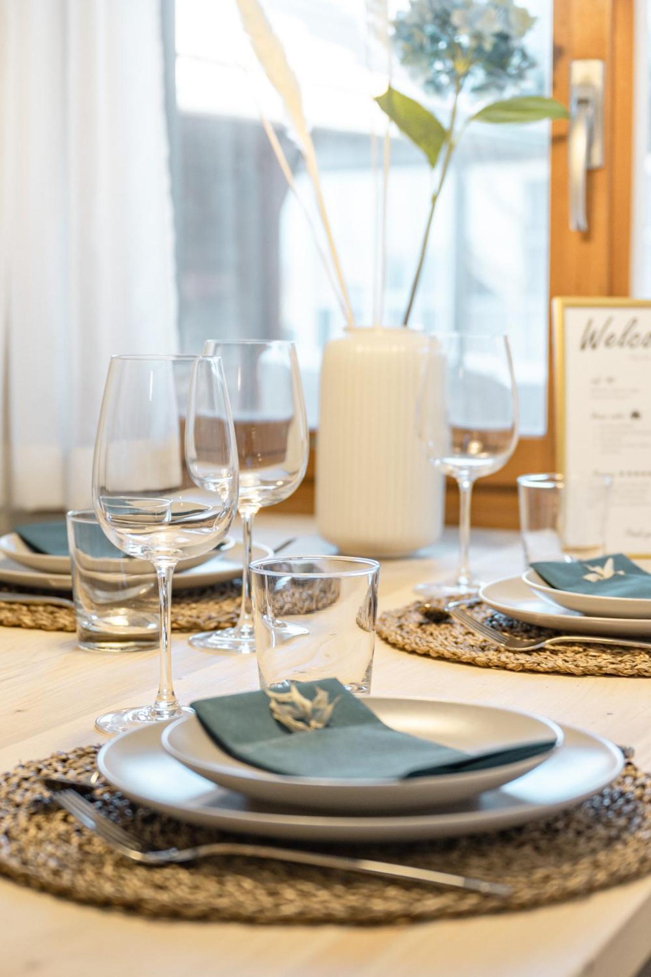 Skandi Mit Seesicht Nahe Interlaken Apartamento *