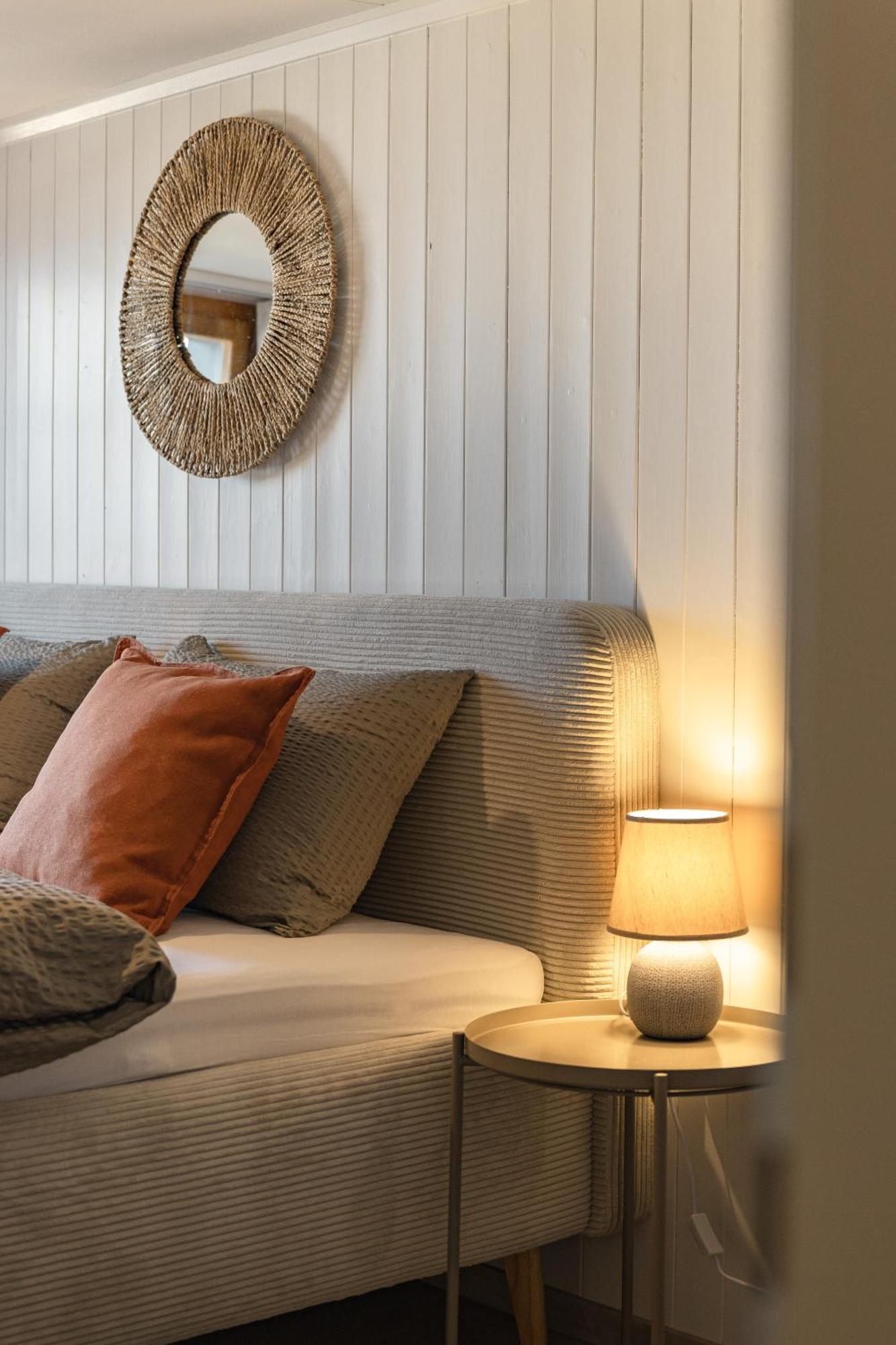 Skandi Mit Seesicht Nahe Interlaken Appartement Leissigen